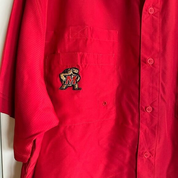 NWT University Maryland Terrapins UPF 50 Red Short Sleeve Button Shirt Size XL - Picture 4 of 5